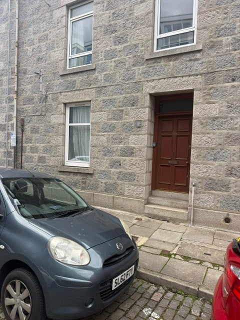 Flat Ashvale Place in Aberdeen City