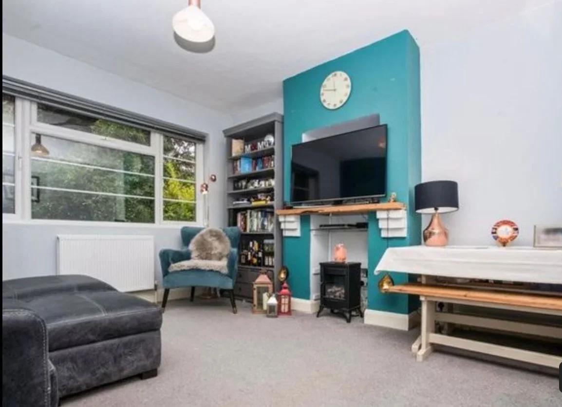 Flat Alexandra Close in Greater London
