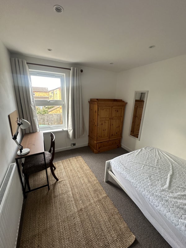 Room Home Ground in Bristol