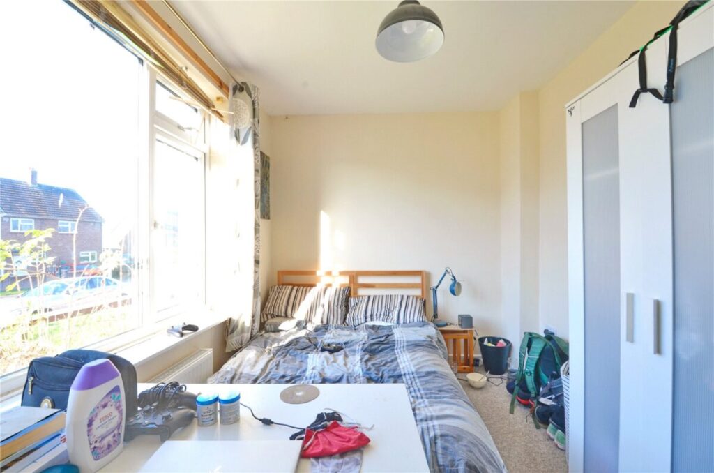 House Landseer Avenue in Bristol