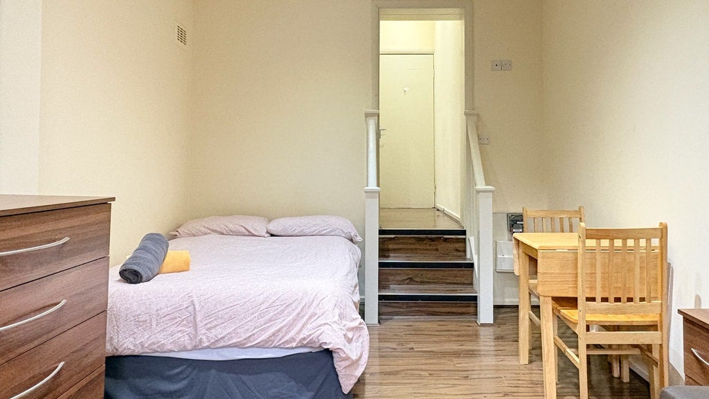 Flat Anson Road in Greater London