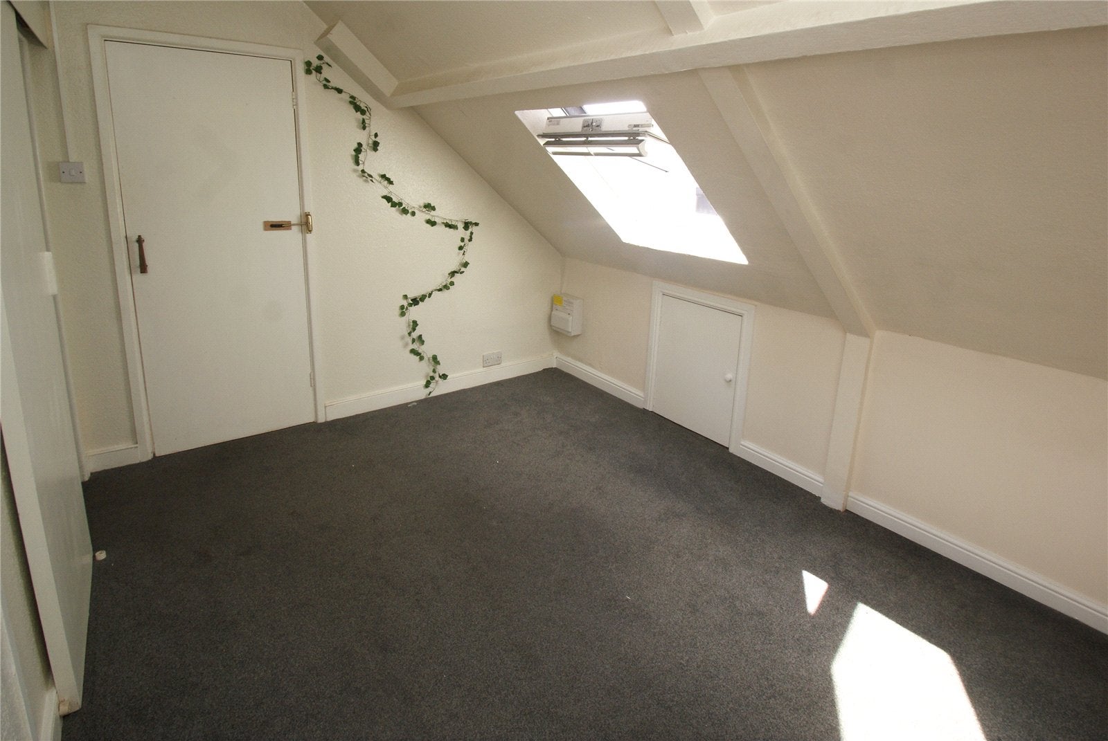 Flat Whiteladies Road in Bristol