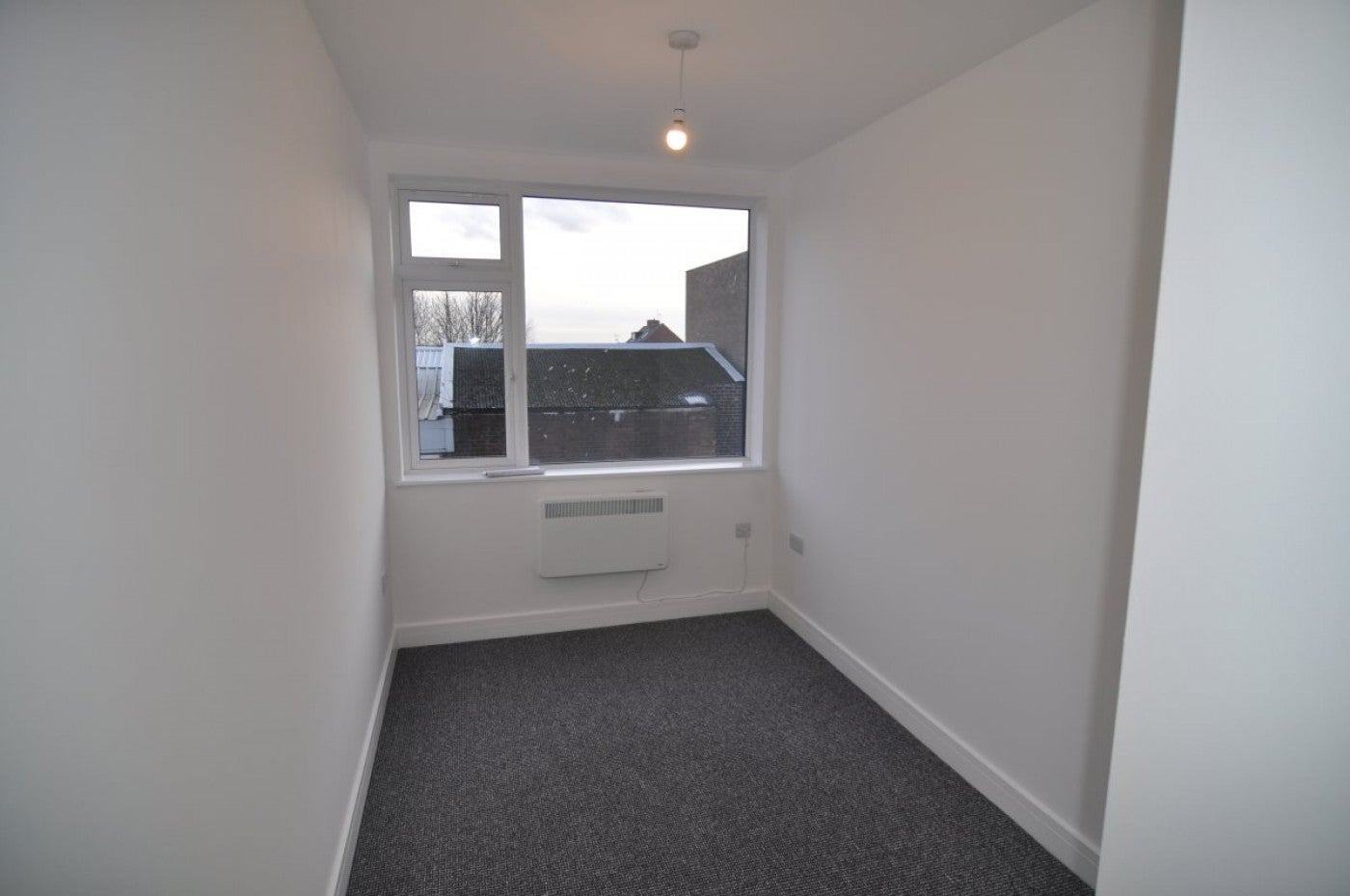 Flat King Street in Hoyland