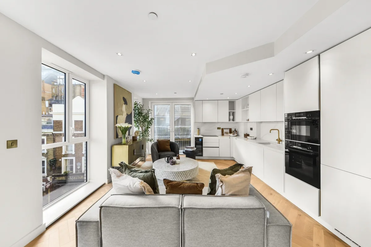 Flat Old Pye Street in City of Westminster