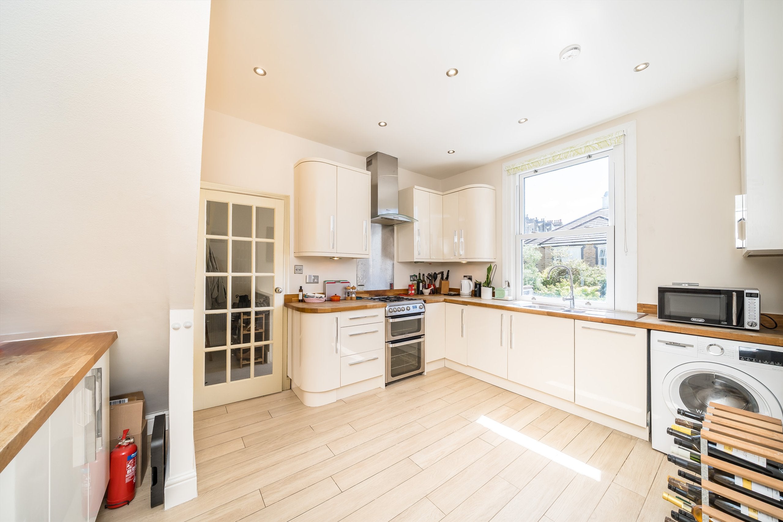 Flat Wandsworth Road in Greater London