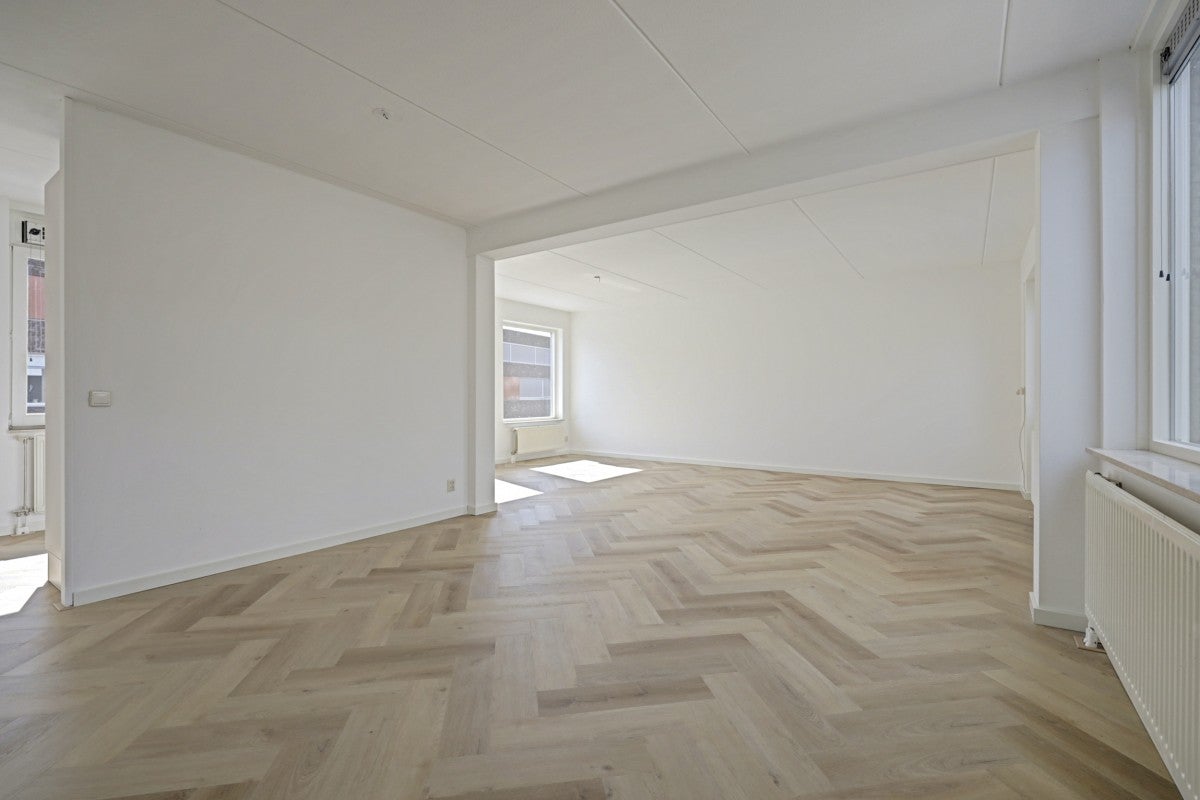Appartement te koop: De Helling 9E, Dronten