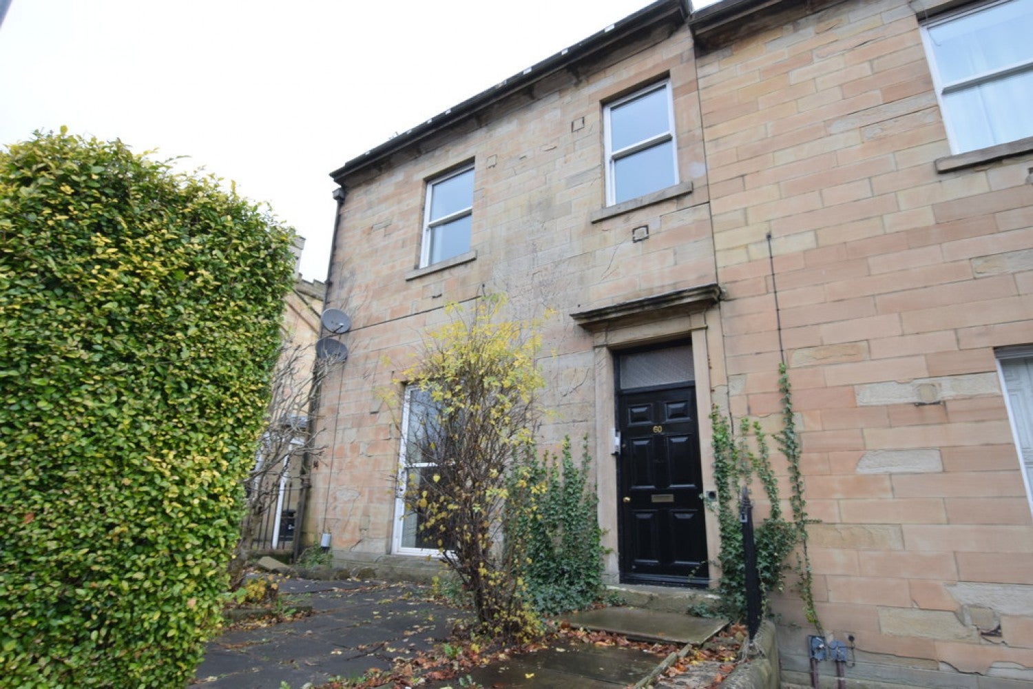Flat Highfields Road in Kirklees