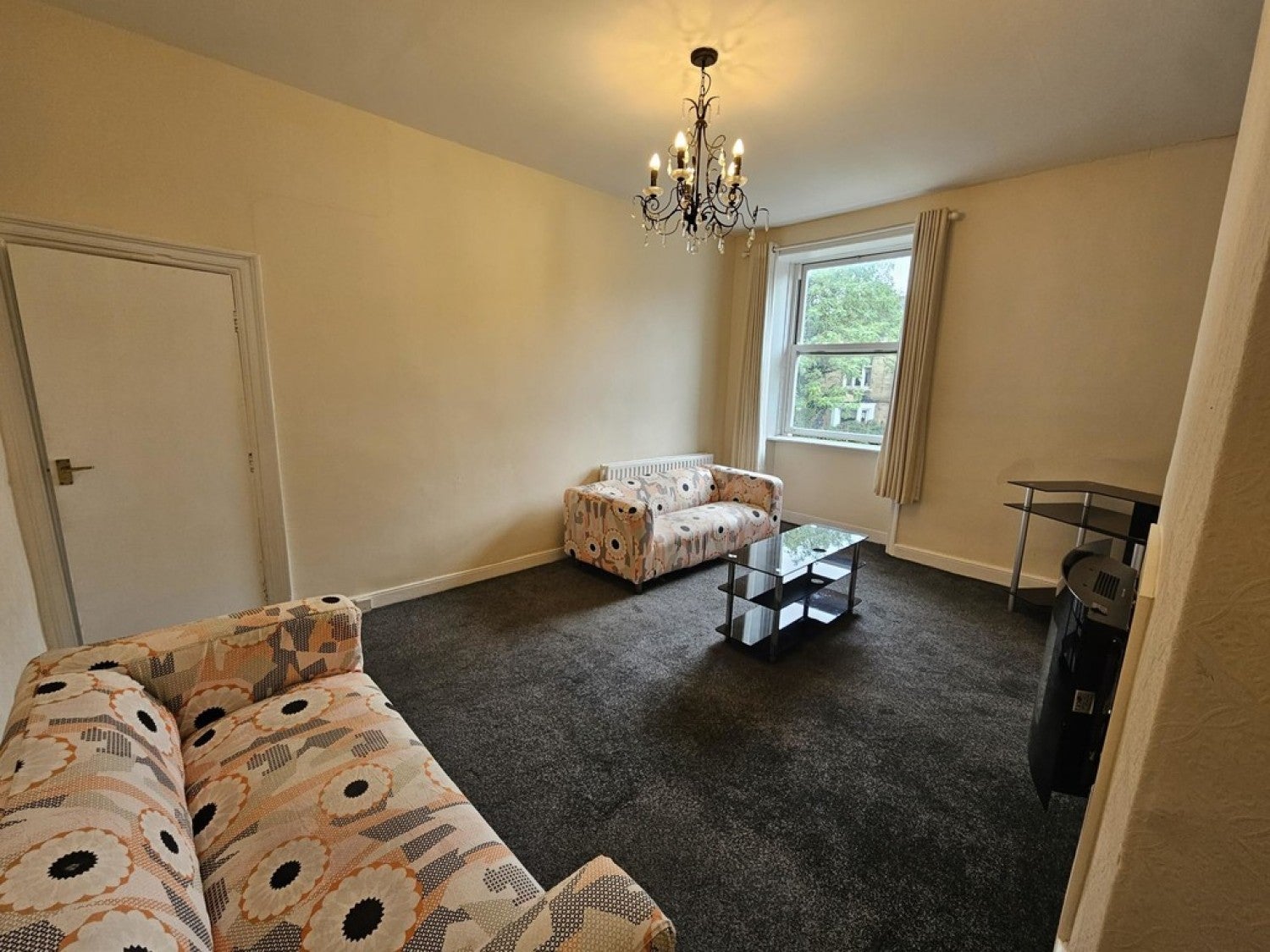 Flat Highfields Road in Kirklees