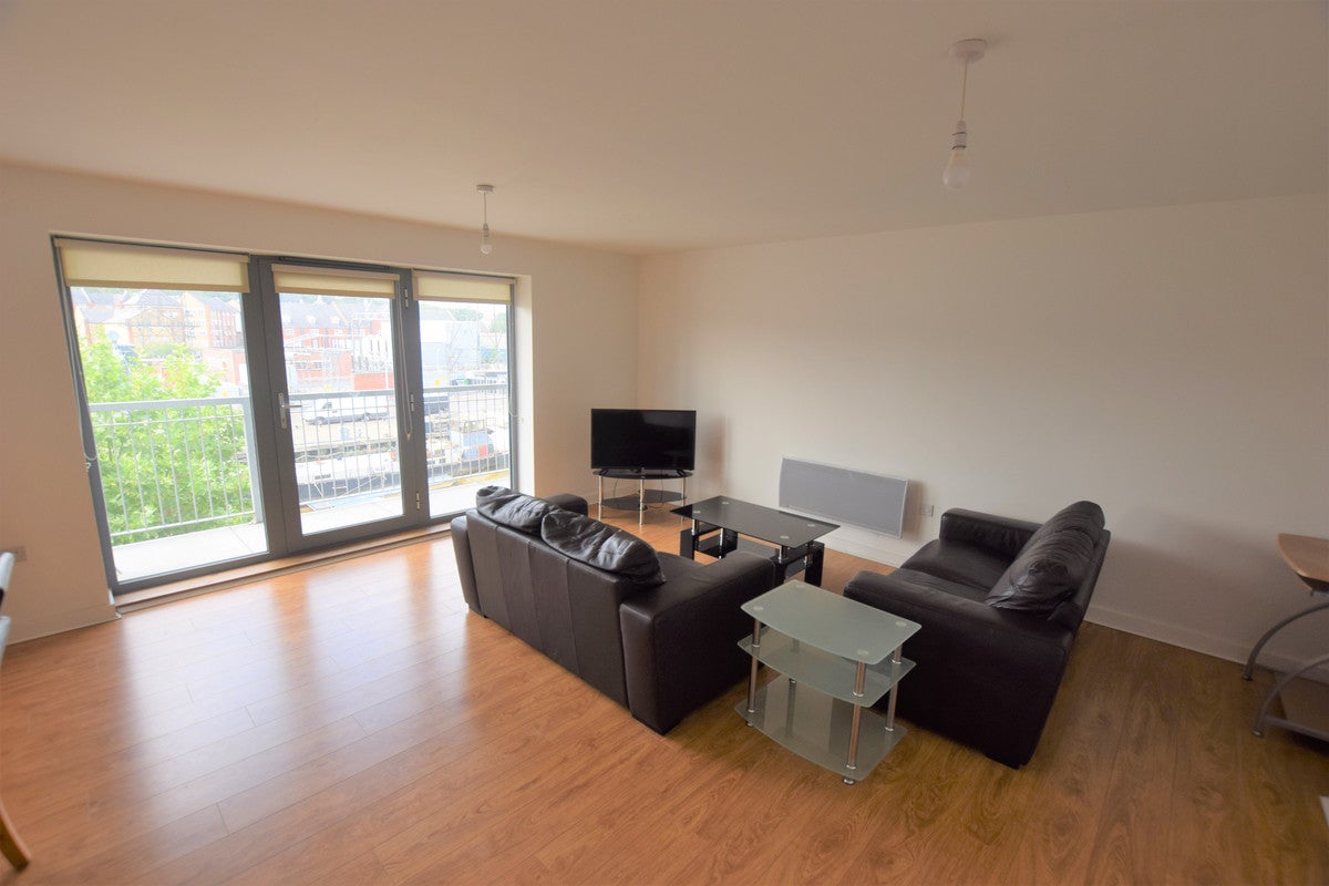 Flat Ballantyne Drive in Colchester
