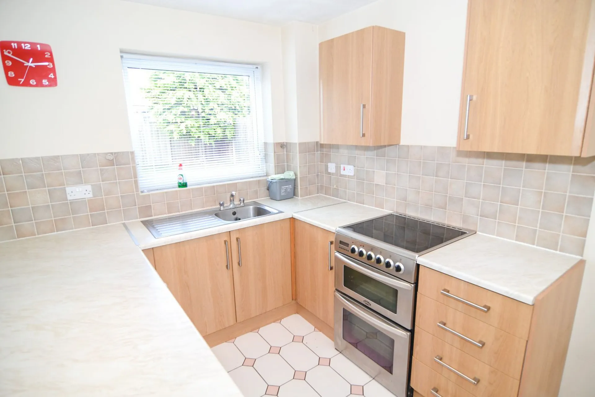 House Crown Park Drive in Earlestown