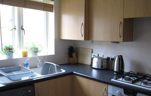 House Randall Close in Irthlingborough