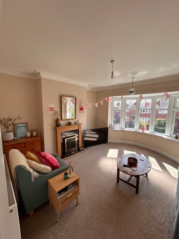 Flat Linthorpe Road in Newcastle upon Tyne