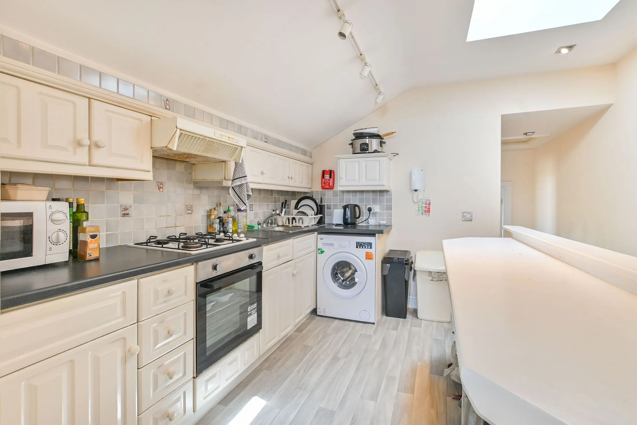 Flat Lime Grove in Greater London