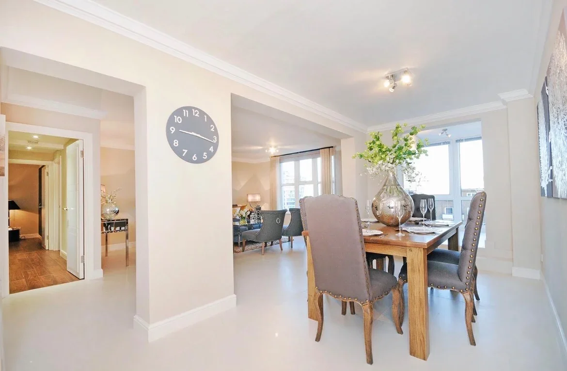 Flat Finchley Road in Greater London