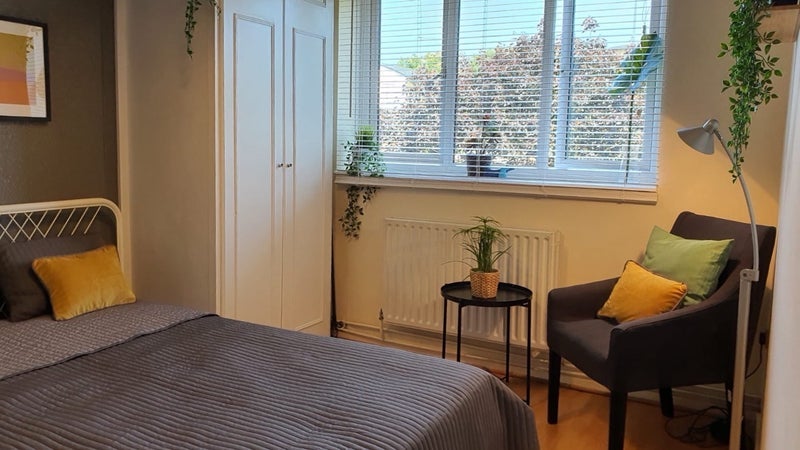 Room Tildesley Road in Greater London