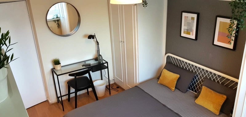 Room Tildesley Road in Greater London