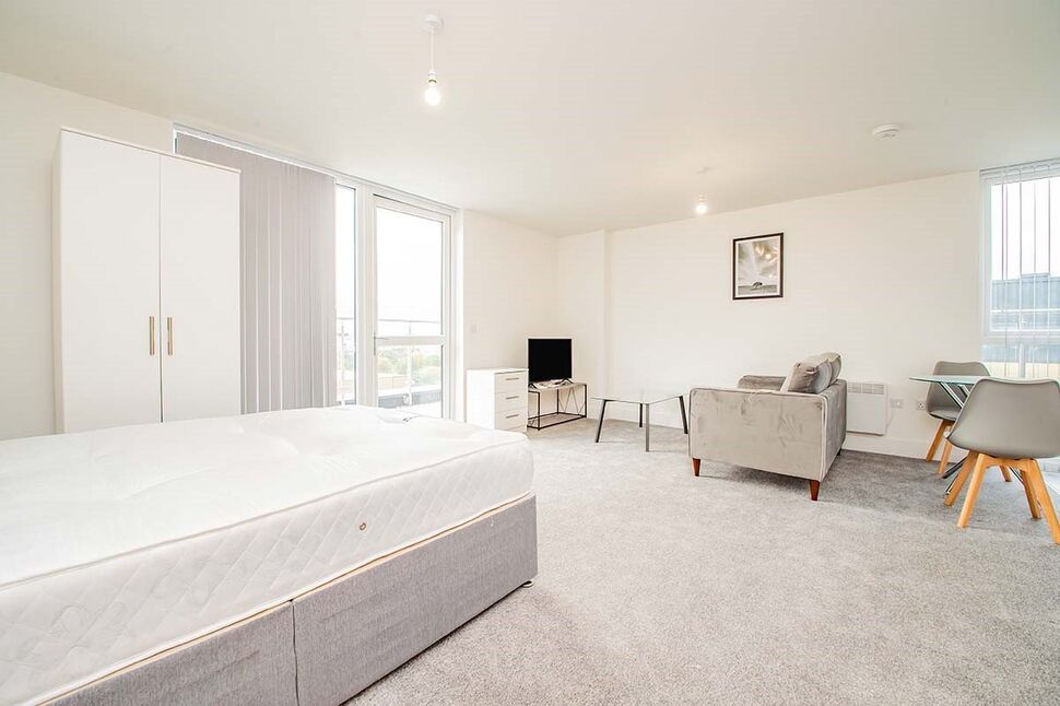 Flat Adelphi Street in Salford