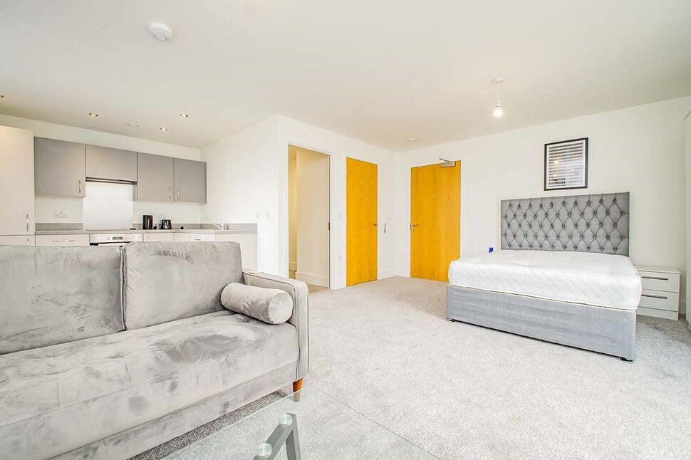 Flat Adelphi Street in Salford