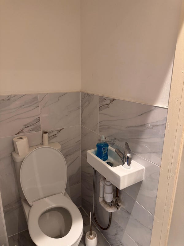 Room Sutherland Road in Greater London