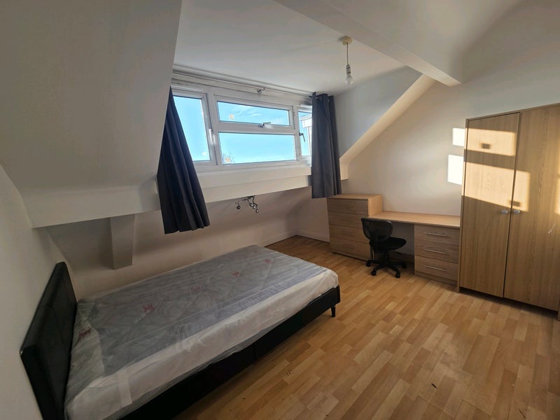 Room Burley Lodge Terrace in Leeds
