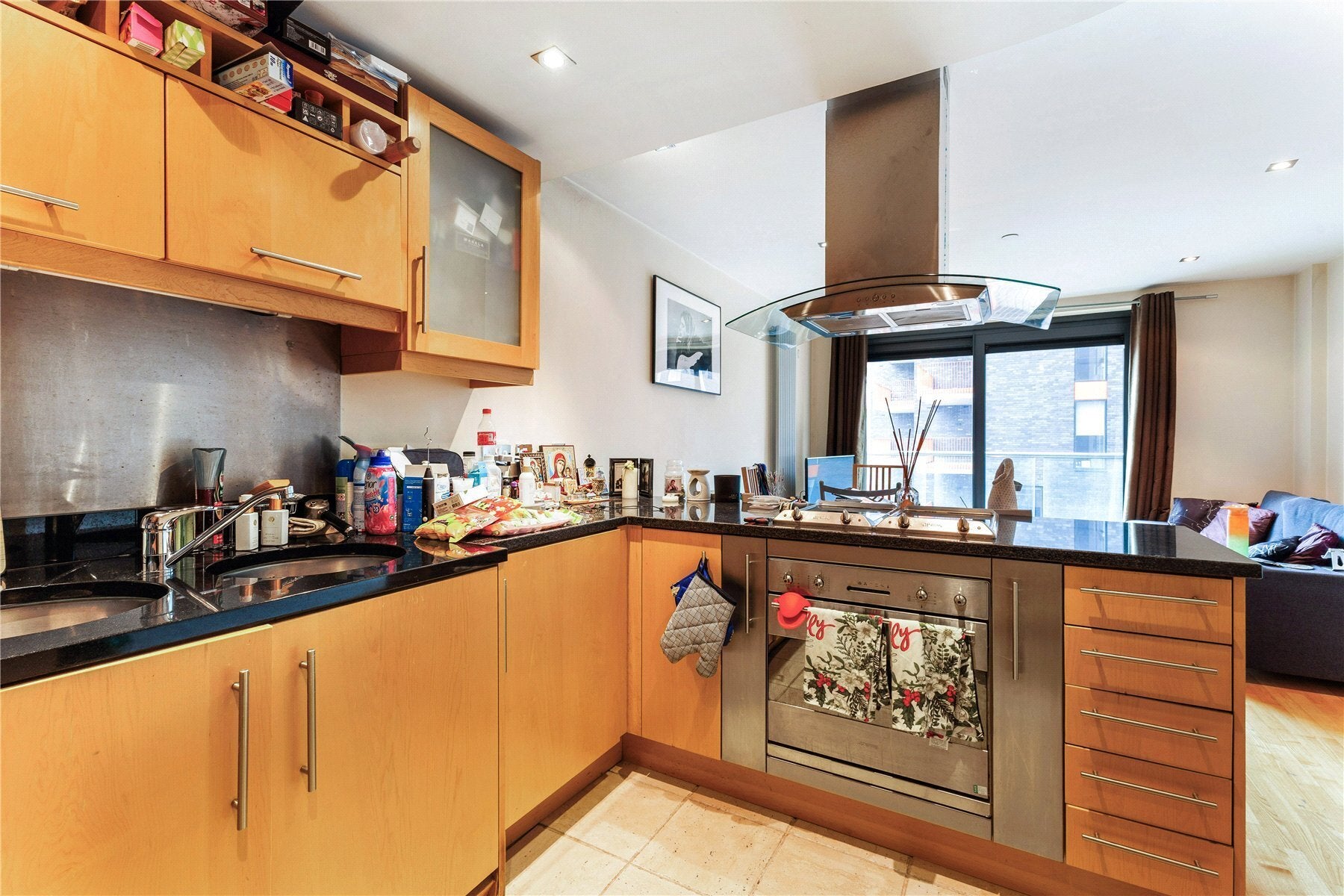 Flat Millharbour in Greater London