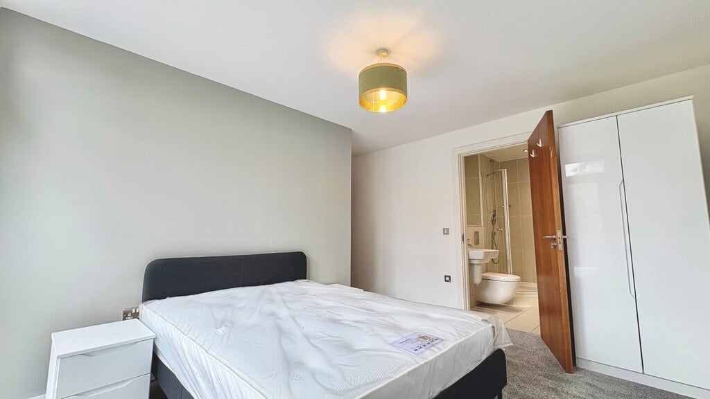Flat Gotts Road in Leeds