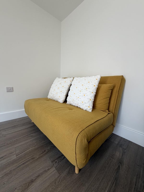 Room Westby Road in Bournemouth