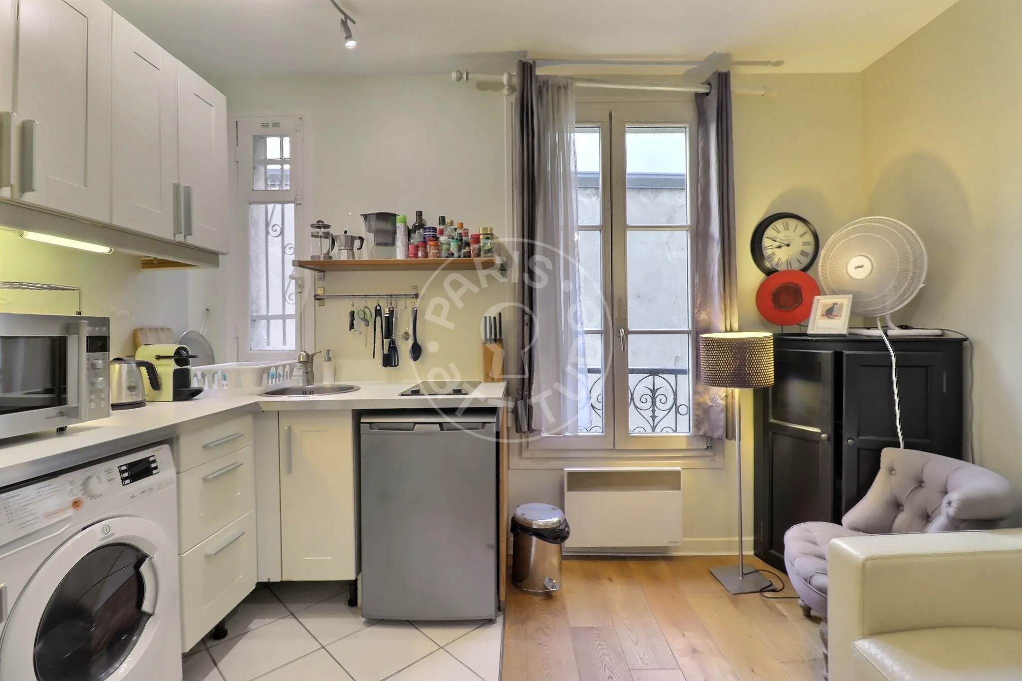 Appartement Passage Cottin à Paris