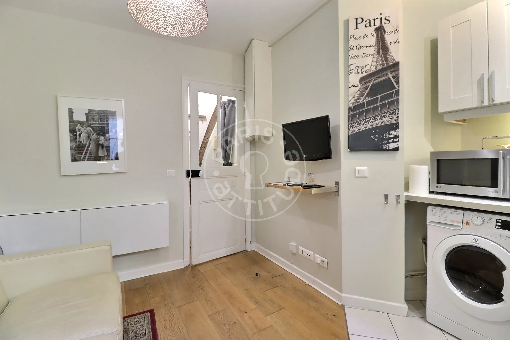 Appartement Passage Cottin à Paris
