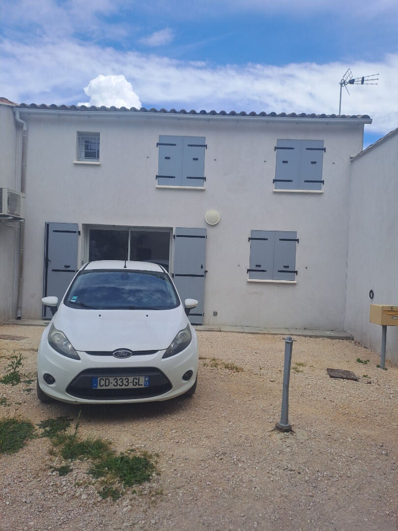 House Chemin Des Matelots in Peypin