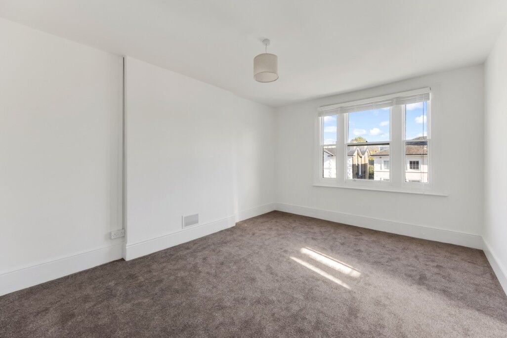 Flat Randolph Avenue in City of Westminster