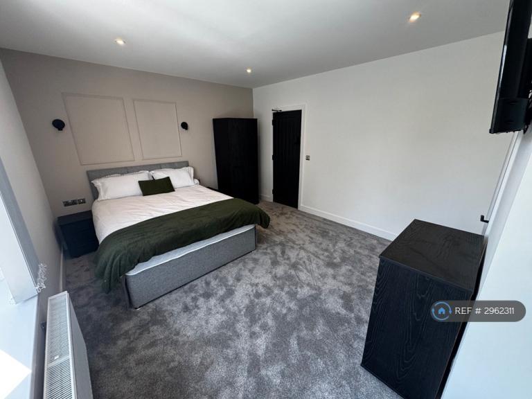 Room Brunt Street in Stoke-on-Trent