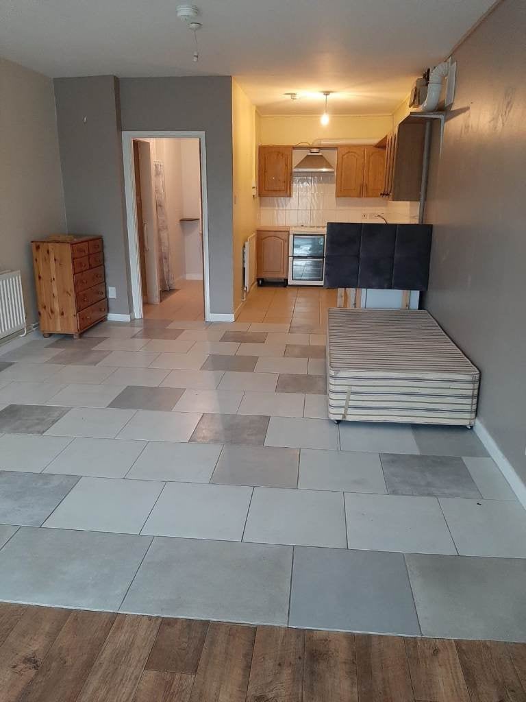 Flat Crawfords Close in Portglenone