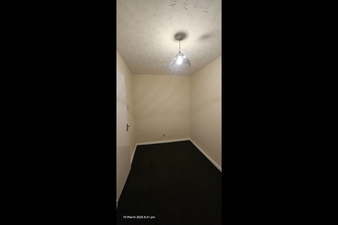 Flat Lothian Place in Derby