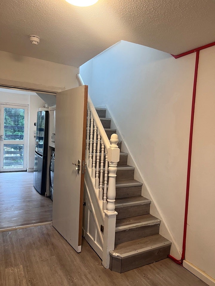 House Dunster Crescent in Greater London