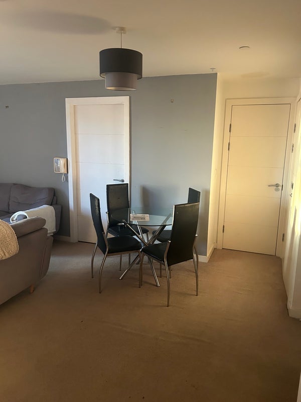 Room Blackfriars Road in Salford
