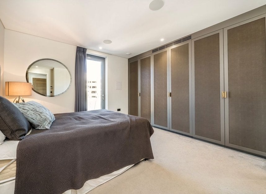 Flat Wilfred Street in City of Westminster