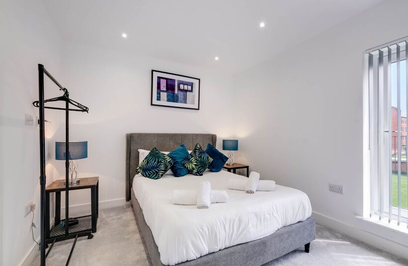 Flat St Georges Road in Surrey Heath