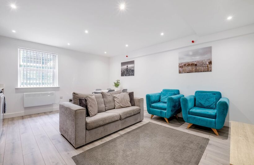 Flat St Georges Road in Surrey Heath