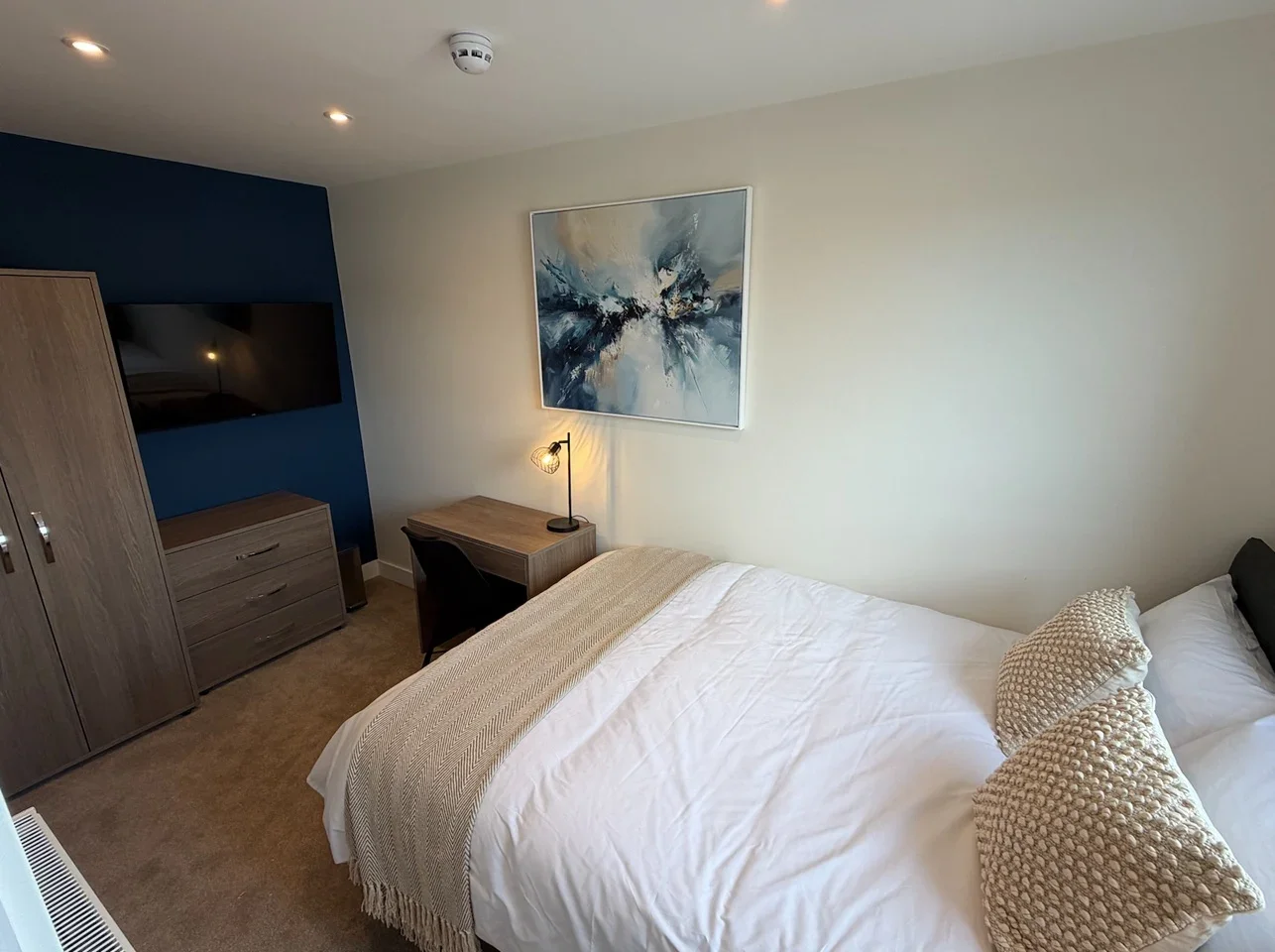 Room Broadmead Avenue in Northampton