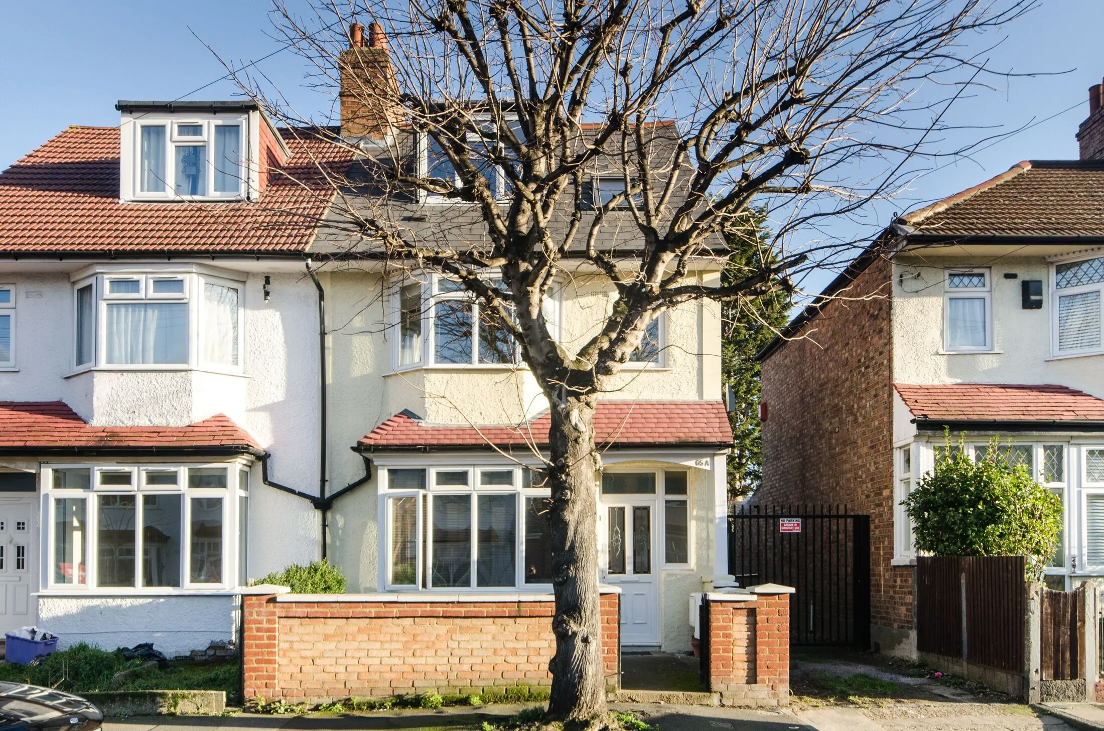 Flat St Barnabas Road in Greater London