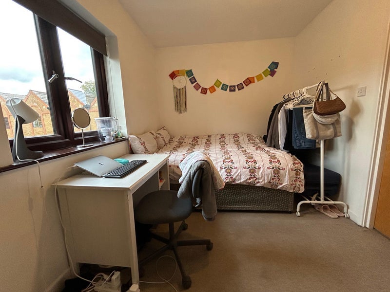 Room Brunswick Quay in Greater London