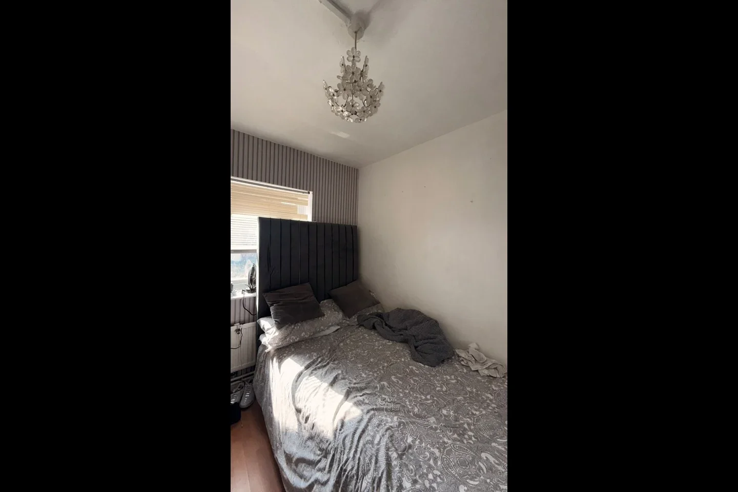 Flat Loddiges Road in Greater London