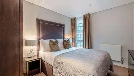 Flat Merchant Square in City of Westminster