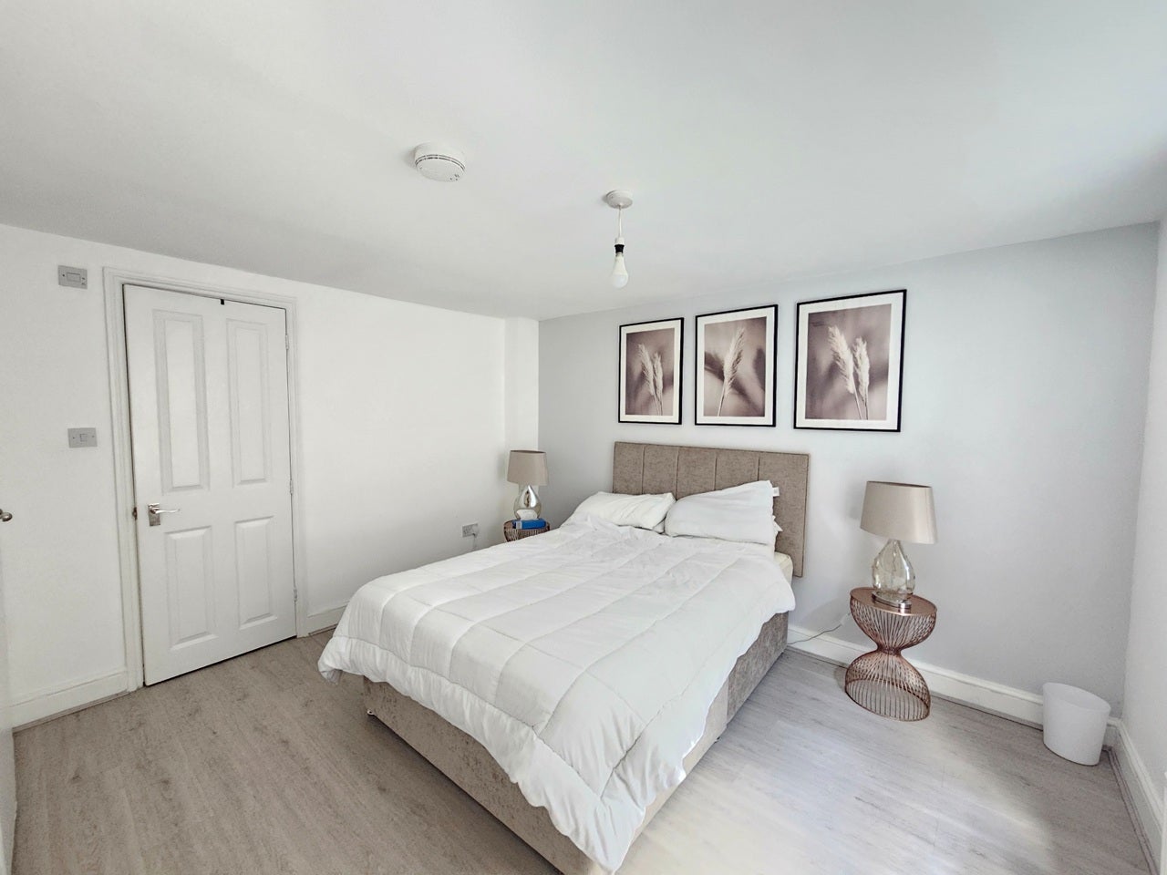 Flat Amhurst Road in Greater London