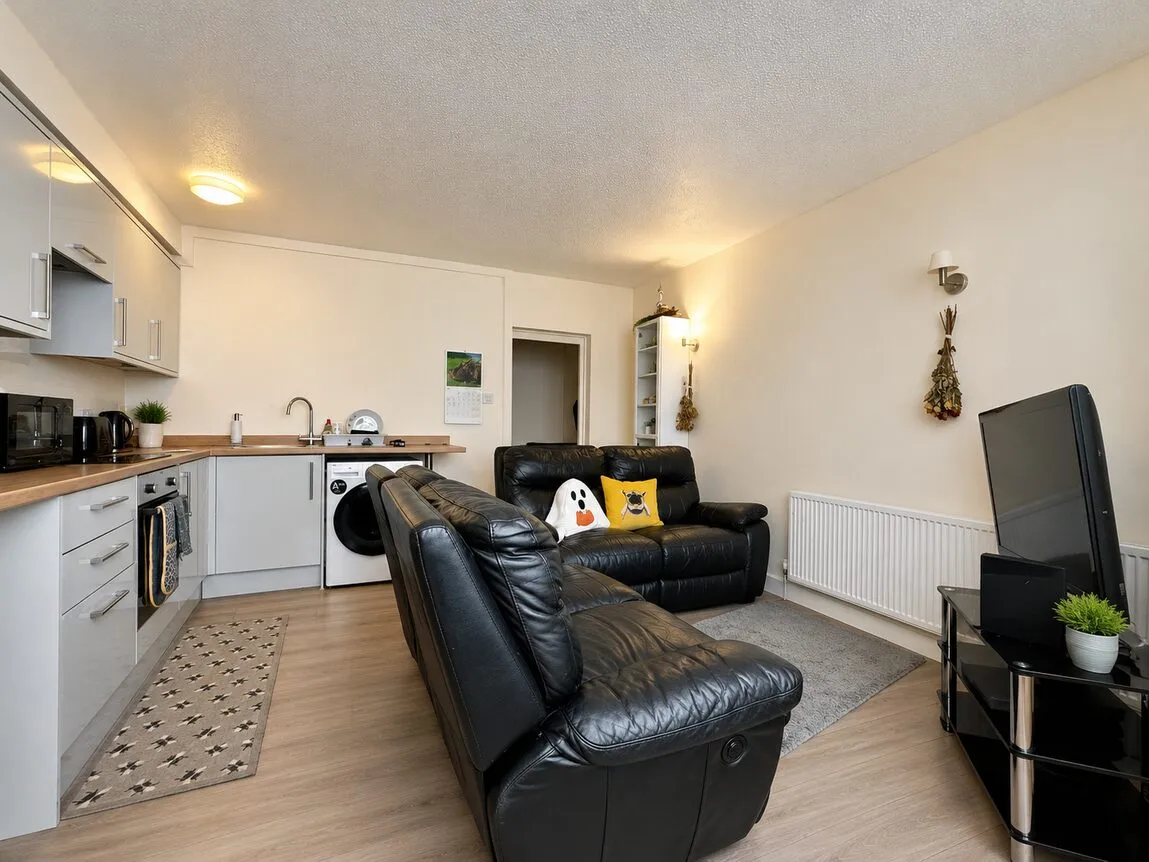 Flat Bath Lane in Torquay