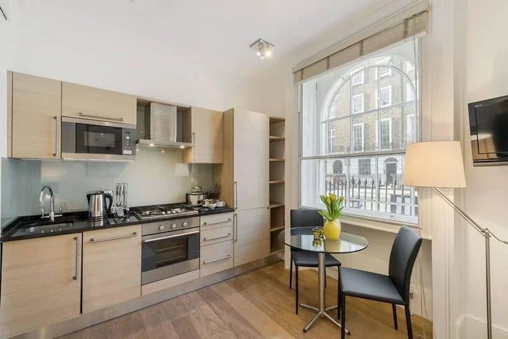 Flat Ivor Place in City of Westminster