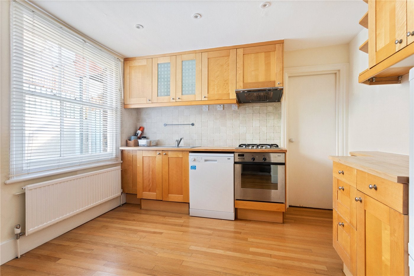 Flat Lower Richmond Road in Greater London