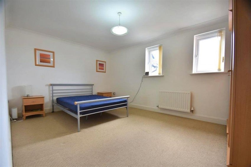 Flat Bridgewater Street in Trafford