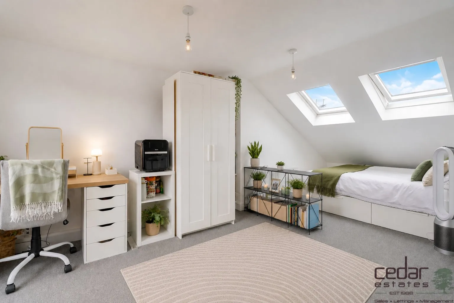 Flat Napier Road in Greater London